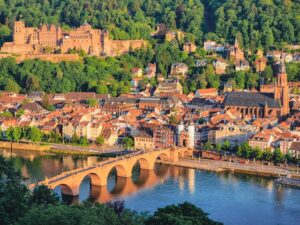 Smartphone-Fotospots in Heidelberg: 7 Orte für perfekte Schloss- & Neckar-Shots